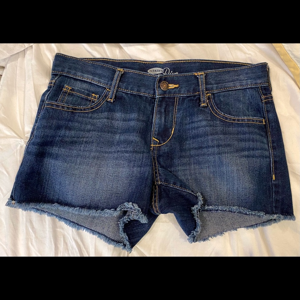 Old Navy Dark Wash Denim Jean Shorts!
